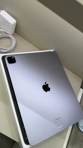 IPad Pro M2 128GB Tela 13 Seminovo Impecável Bateria 95%