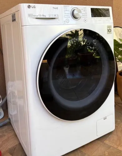Lava e seca LG 13 KG