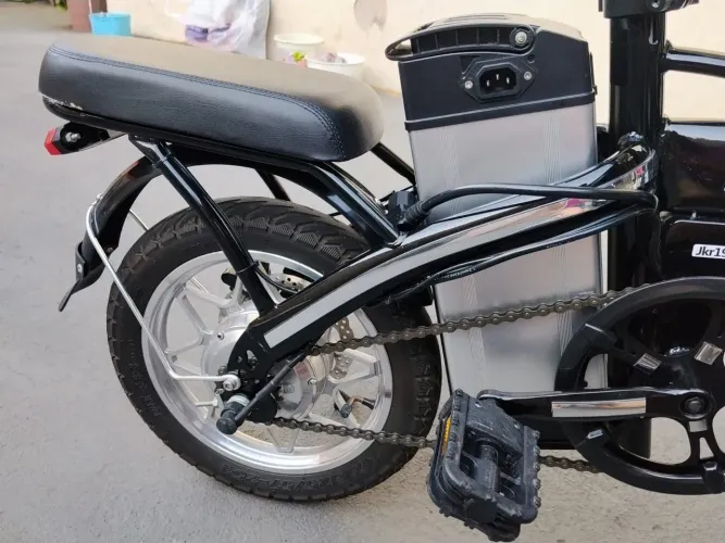 Bicicleta eletrica jkr
