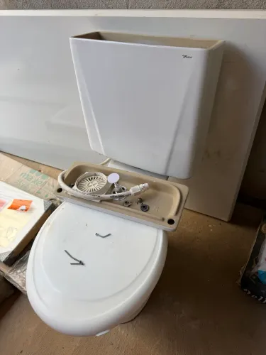 Vendo um vaso sanitário 