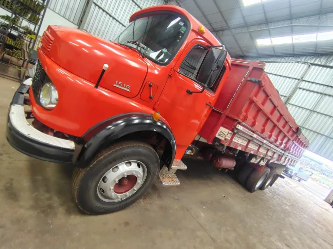 Mercedes Benz 1516 78 Top