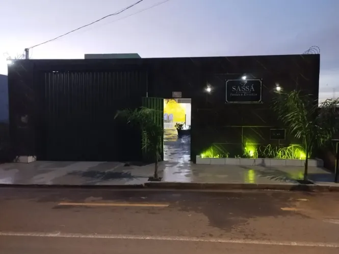 Espaço de festa a venda no Santa Emilia