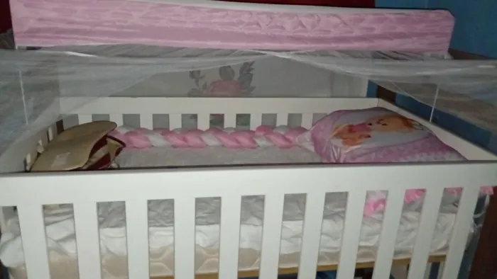 Berço de bebê 