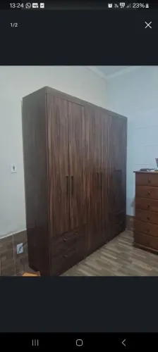 Guarda Roupa 6 Portas com Pés