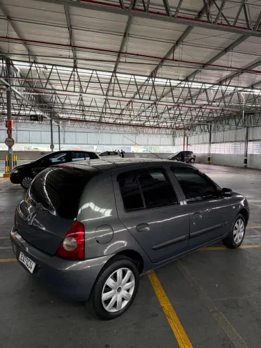Renault Clio Hi-flex 1.0 16V 5P 2011