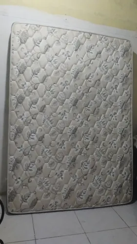 Colchão D45 semi novo