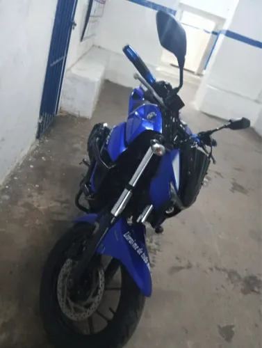Vendo ou repasso para o nome uma fz25 2022