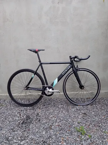 Bicicleta bike fixa pista aventon