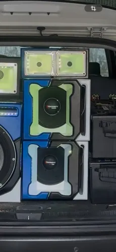 Médio t900 taramps, estado de zero, com ou sem a caixa acústica