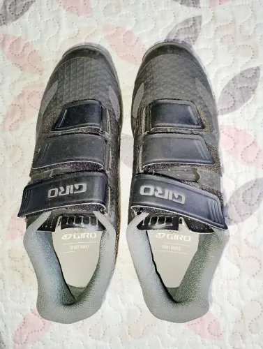 Sapatilha pedal clip Giro