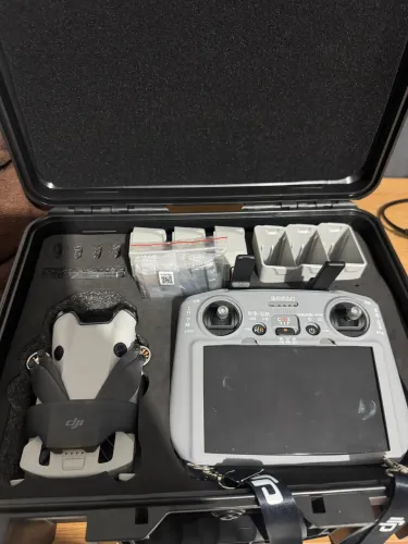 Dji mini 4 pro combo fly more 