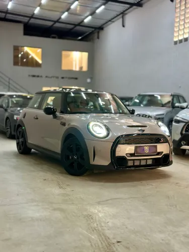 Mini Cooper S 2.0 Turbo 16V 3P Aut. 2024