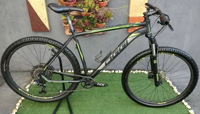 Bicicleta mountain bike OGGI 7.2