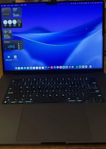 Mac Book Pro M3 - 16 polegadas