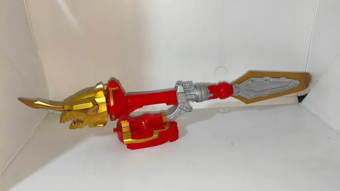 Power Rangers Megaforce Deluxe Ultra Dragon Sword (Usado)