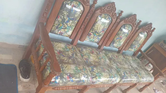 Sofá 4 lugares e 2 poltronas mesmo modelo