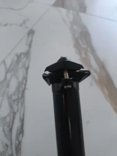 Guidão e canote de Carbono
