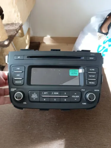 Raridade vendo um multimidia kia sorento original 