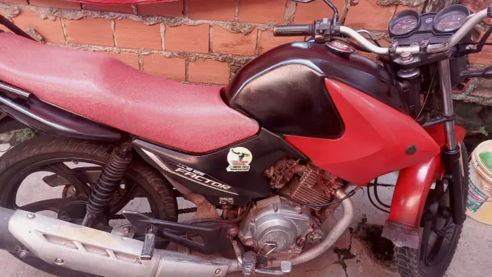 Modelo 2011 partida elétrica tudo funcionando