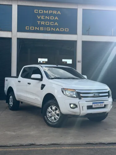 Ford Ranger XLS 3.2 20V 4X4 CD Diesel Aut. 2015