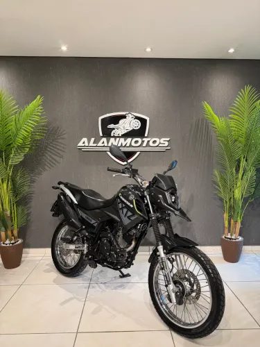 Crosser 2024 sem detalhes