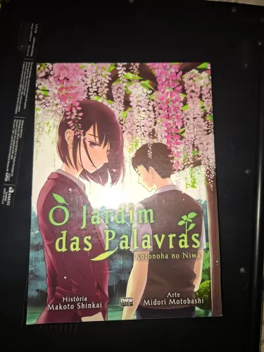 Mangá volume único- O jardim das palavras