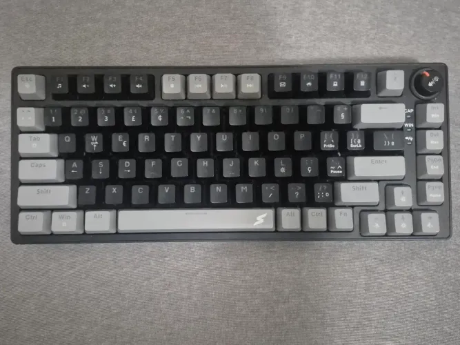 Teclado Gamer SuperFrame Ribbon