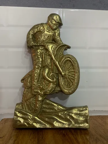 Motocross enfeite em bronze 