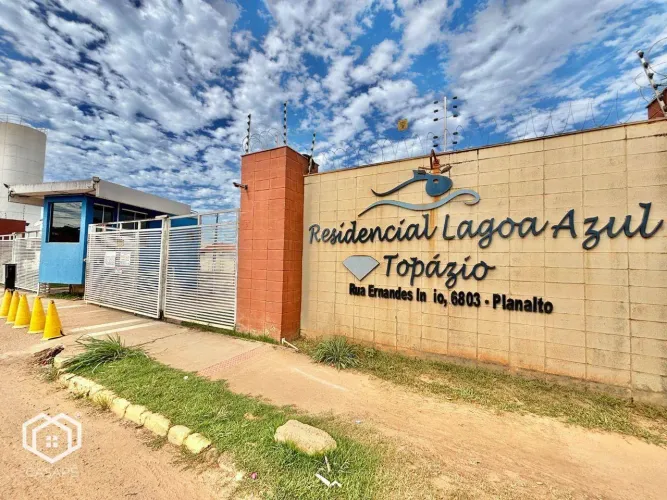 Casa com 2 dormitórios para alugar, 52 m² por R$ 2.352,80/mês - Planalto - Porto Velho/RO