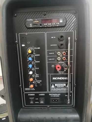 Som mondial cm550