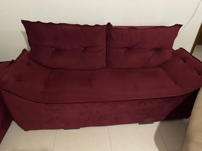 SOFÁ DE VELUDO - IMPECÁVEL! R$ 1.000