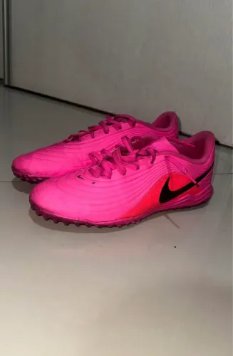 CHUTEIRA NIKE TIEMPO MAESTRO (41)