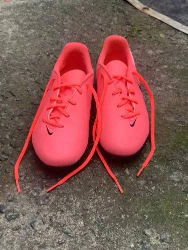 Chuteira nike phantom gx 36