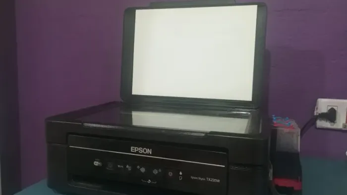 IMPRESSORA EPSON STYLUS TX235W