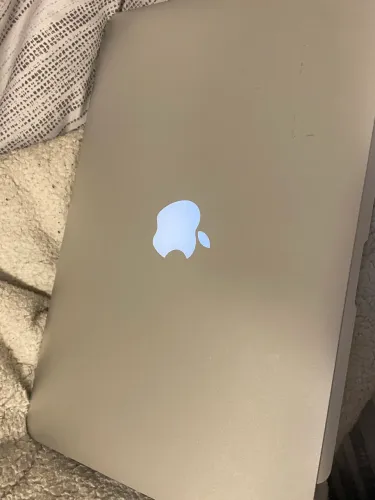 MacBook