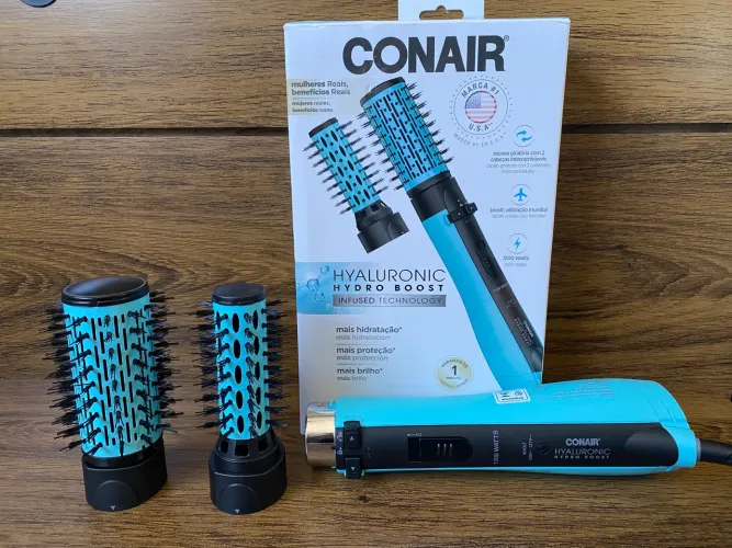 Escova Secadora rotativa Hyaluronic Conair (Usada 1 vez)