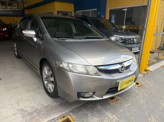 Honda Civic Sed. Lxl/ LXL SE 1.8 Flex 16V Aut. 2011