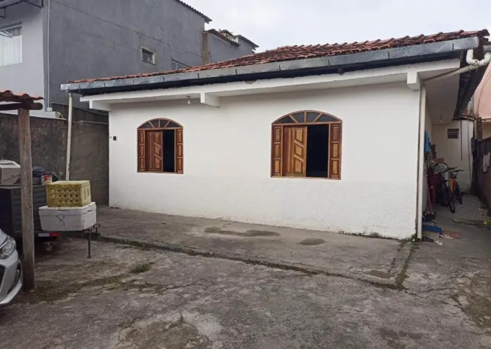 IC Vende-se essa casa em São José