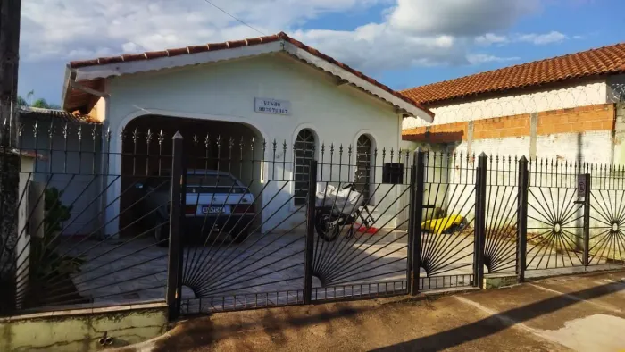 Vendo casa em Mogi Guaçu,próximo ao hospital tabajara ramos ,