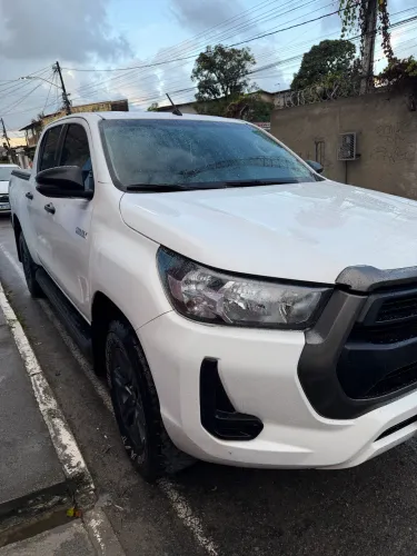 Toyota Hilux CD 4X4 2.8 Diesel Mec. 2022