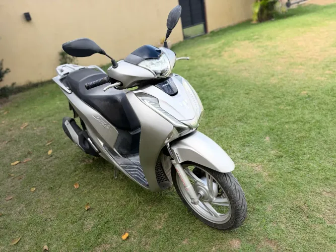 Honda SH 150 - Conservada e pronta para uso 