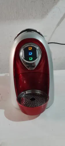 Cafeteira três corações 
