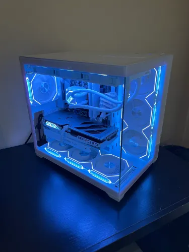 PC Gamer FULL WITHE ryzen 7 5700X3D RTX 4060 TI 16G