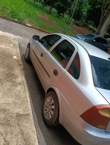 Chevrolet Corsa Sedan 1.0 MPFI 8V 71cv 4P 2003
