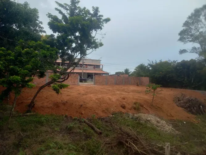 Terreno em ótima localização de 900m2