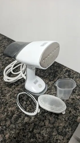 Vaporizador de roupas Black+Decker BDV3000-BR