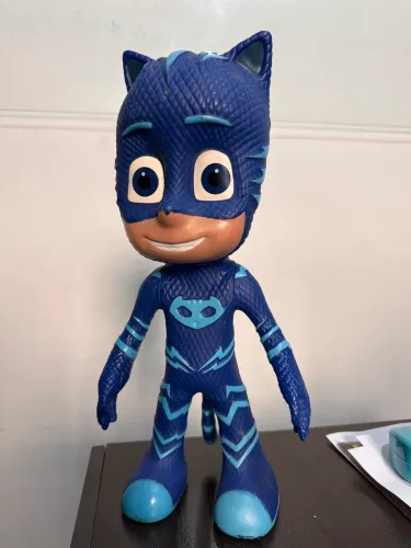 Boneco Vinil Menino Gato (PJ Masks)