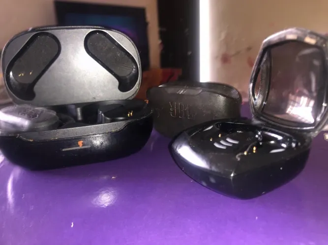 CAIXA DE FONE BLUETOOTH JBL