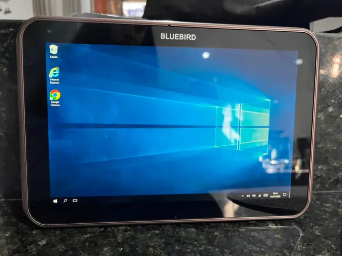 Tablet Bluebird RT100 com Windows 10