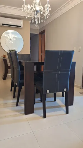 Urgente ?Conjunto de mesa tampo de vidro preta